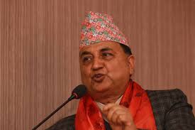 नेपालमा रहेका विदेशी पर्यटकलाई उनीहरुकै देश फिर्ता गर्ने उप प्रधानमन्त्री पोखरेल