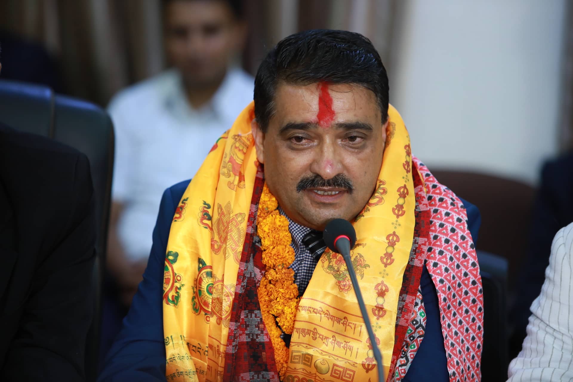राखेपका सदस्य सचिव  र उपाध्यक्षव्दारा पद तथा गोपनियताको शपथ