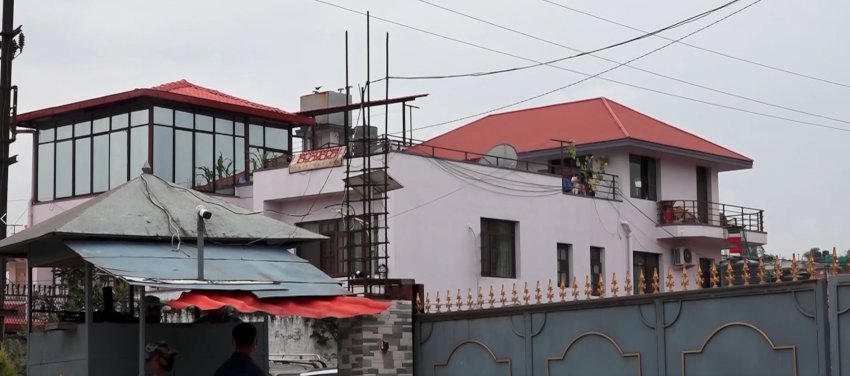 प्रचण्ड निवासका थप दुई जनामा कोरोना पुष्टि
