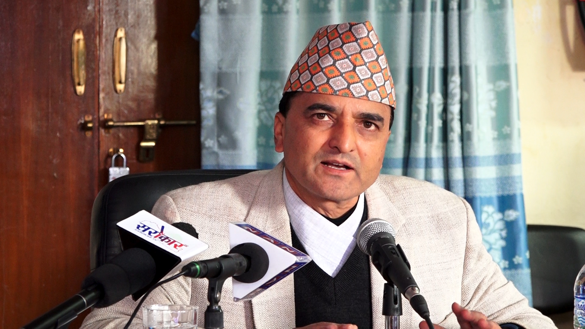 संसारको कुनैपनि आकाशमा नेपालको हवाई उड्डयनलाई प्रतिवन्ध लगाउने औचित्य नभएको पर्यटन मन्त्रीको दावी
