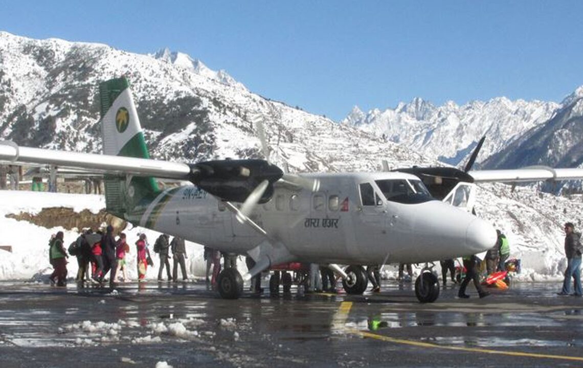सिमकोट विमानस्थलमा यात्रुको चाप बढ्न थाल्यो