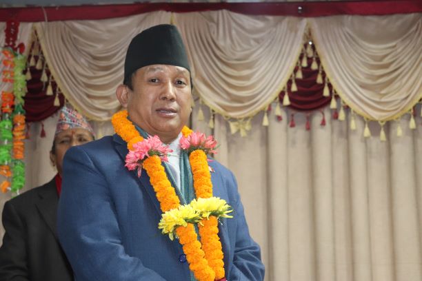 केही दिनमै कोभिड संक्रमितका लागि डोर टु डोर स्वास्थ्य सेवा सञ्चालमा ल्याउने