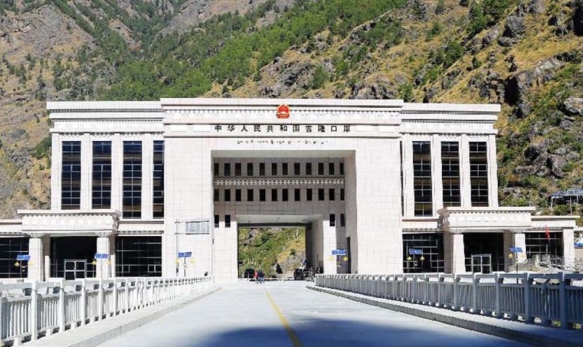 रसुवागढीनाकाबाट भित्रिने सामानको आयातमा वृद्वि