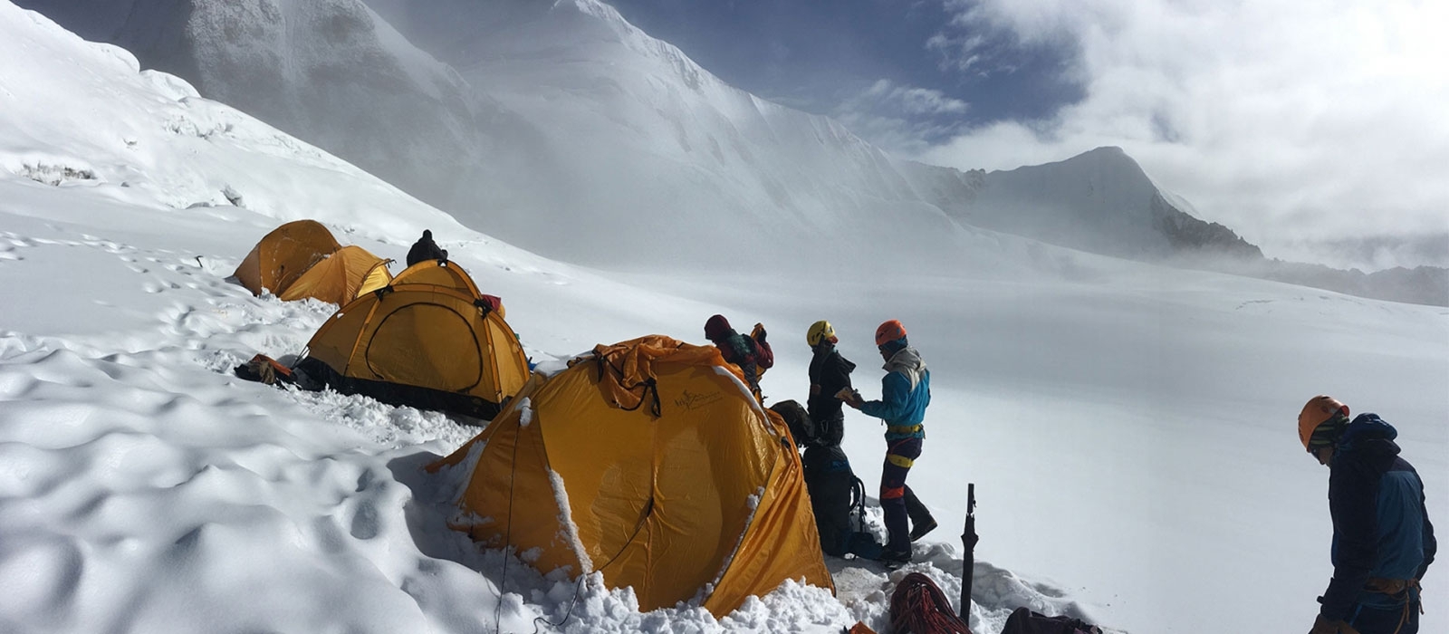 वसन्तयामको आरोहणका लागि पाँच आरोही समूहलाई अनुमति