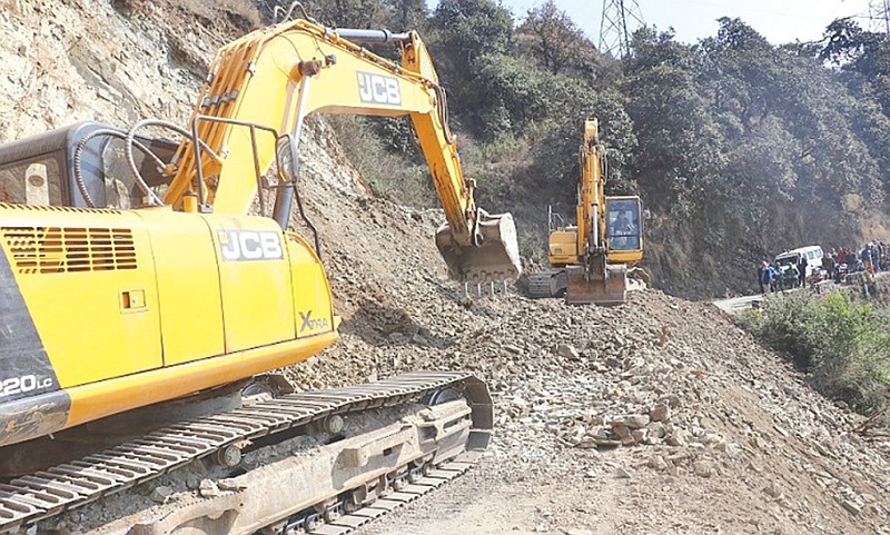 चैतभित्र भीमफेदी–कुलेखानी सडक स्तरोन्नति : मन्त्री फुयाँल