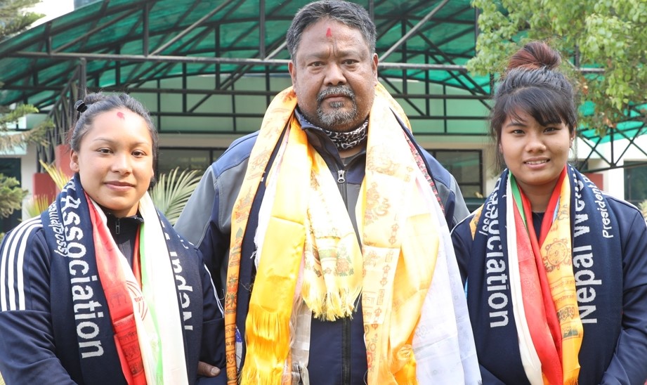 नेपाली भारोत्तोलन टोली उज्वेकिस्तान प्रस्थान