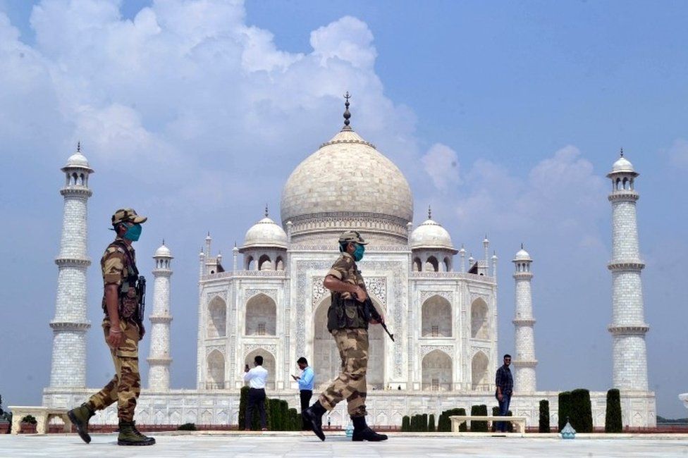बमको हल्लाले ताज महल केहि समय बन्द