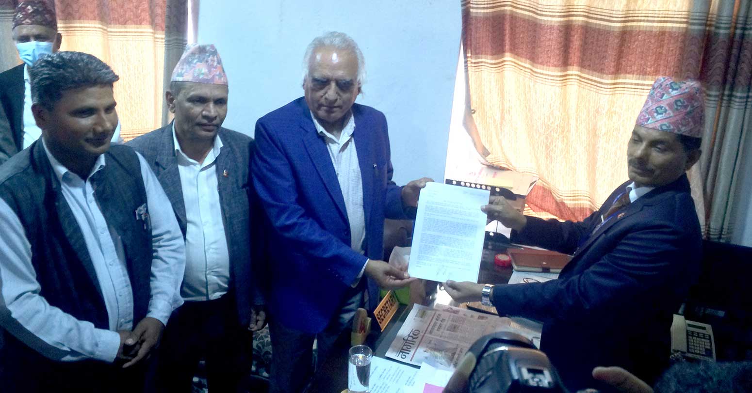 फेरि पनि लोकतन्त्रकै उपहास