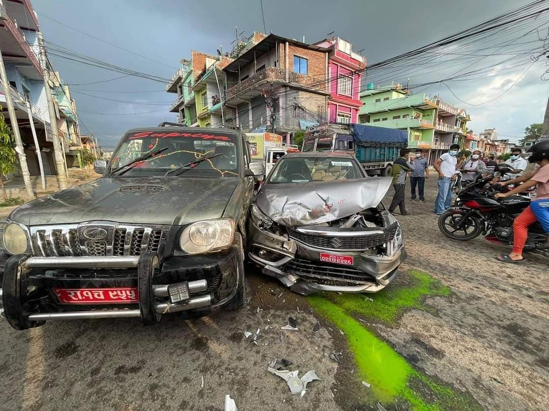 नेपाल पत्रकार महासंघका अध्यक्ष सवार कार दुर्घटनामा