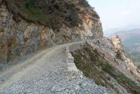 पहिरोले कालीगण्डकी करिडोरको बागलुङ खण्ड अवरुद्ध