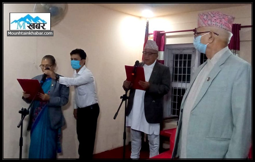 एमाले विभाजन पछि कति सुरक्षित छिन् मुख्यमन्त्रीको रूपमा अष्टलक्ष्मी ?