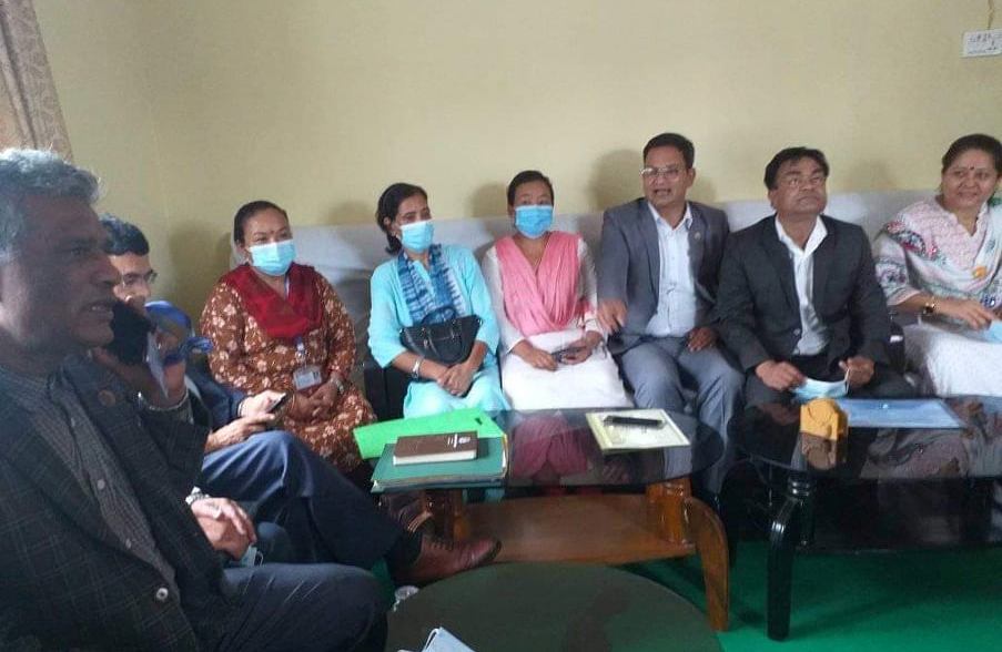 बागमती प्रदेशका ११ एमाले सांसदले रोजे नेकपा एस