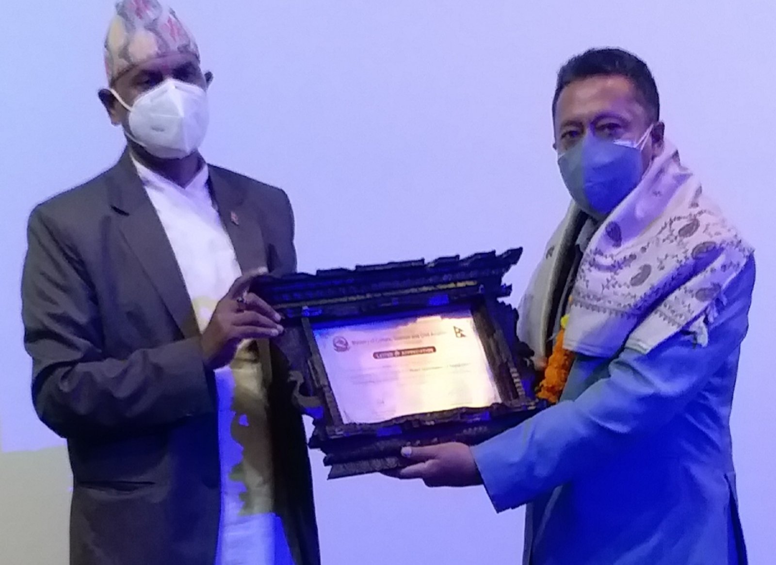 विश्व पर्यटन दिवसको अवसरमा होटल संघ नेपाललाई सम्मान