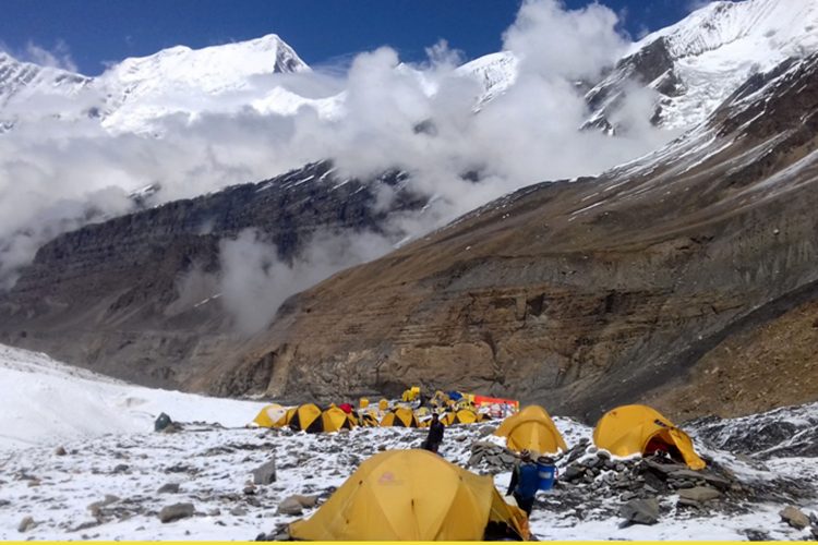धवलागिरि हिमालमा पहिलोपटक नेपाली महिलाको सफल आरोहण
