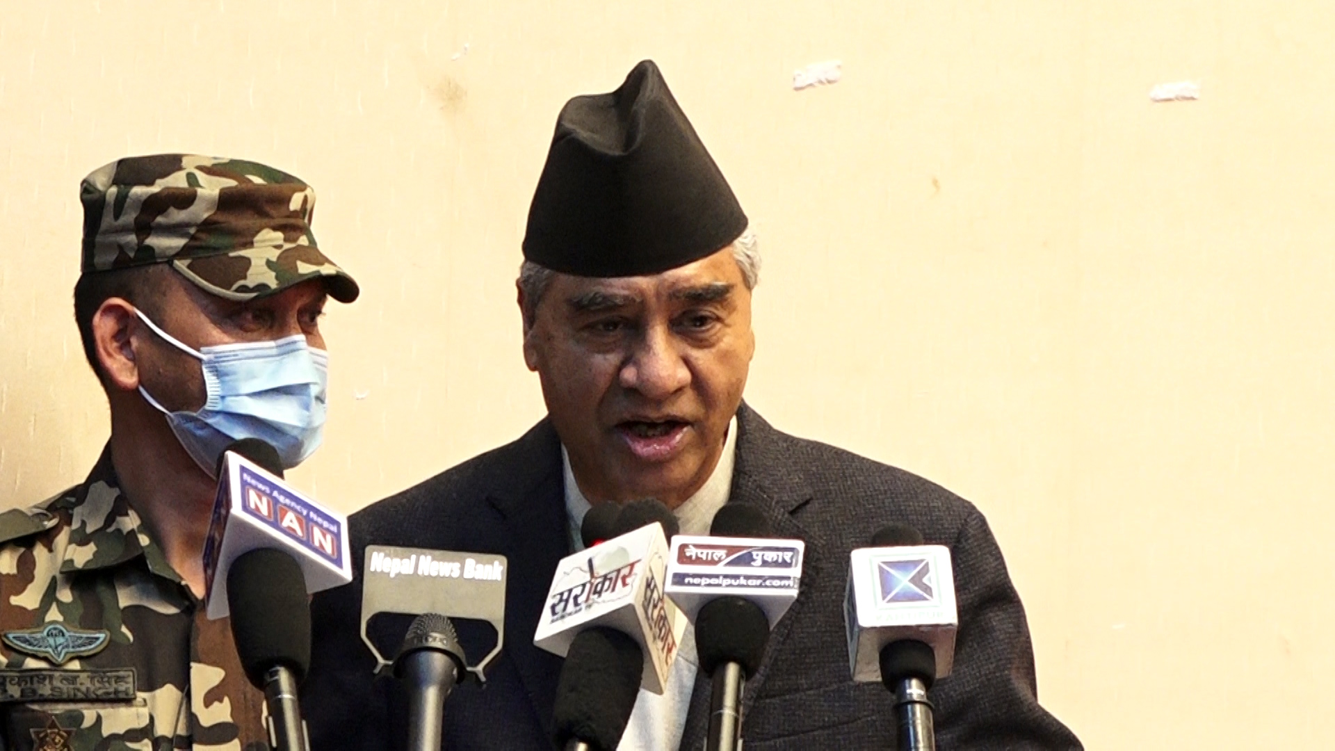 खेलकूद विकासमा सरकारले सक्दो सहयोग गर्छ : प्रधानमन्त्री