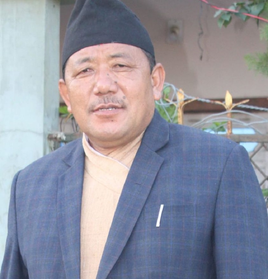 नेपाली कांग्रेस झापाको सभापतिमा देउकुमार थेवे निर्वाचित