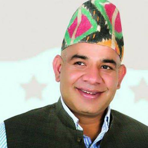 काँग्रेस केन्द्रीय सदस्य लड्न लागेका सांसद मोहन आचार्य को हुन् ?