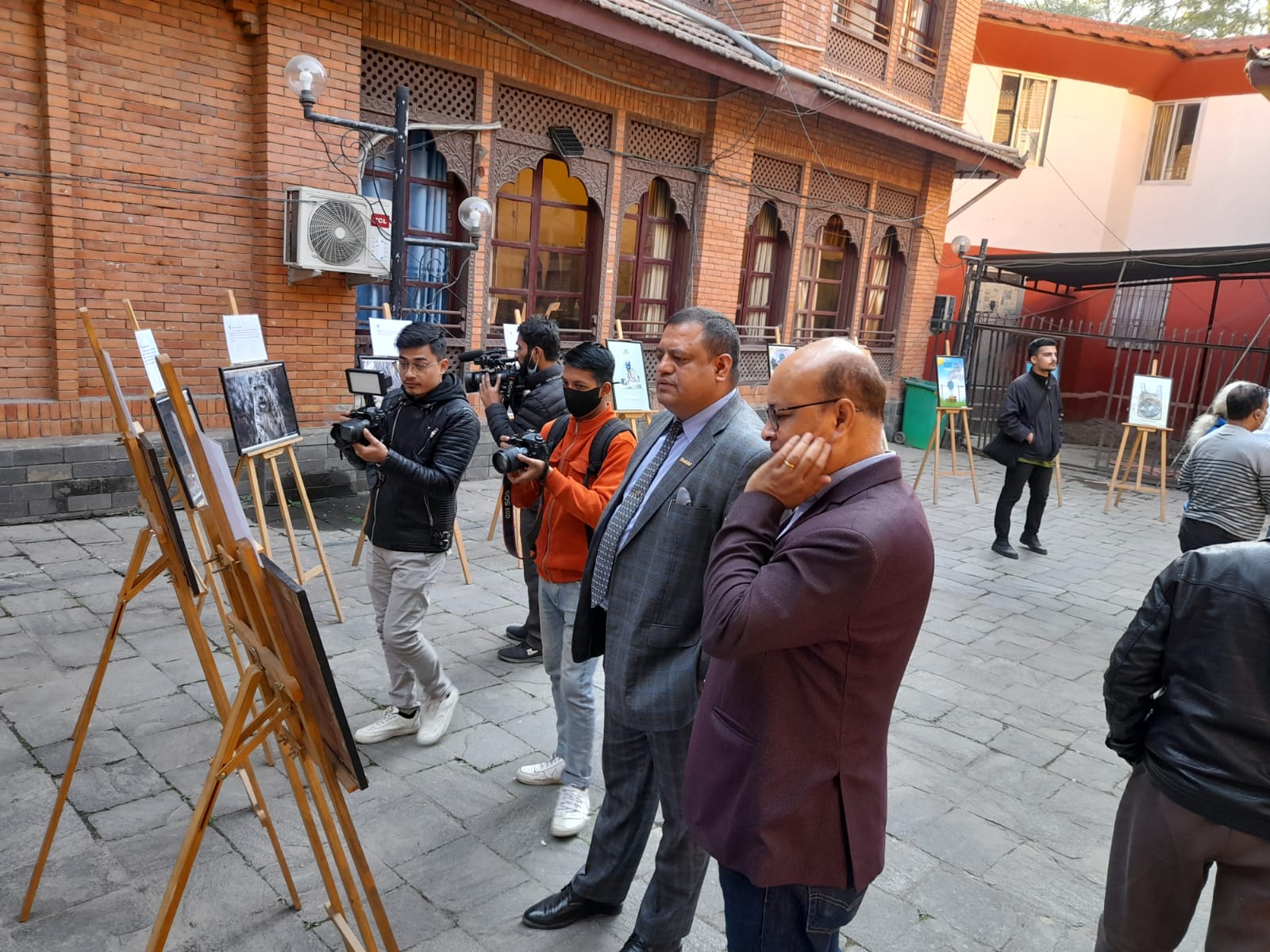 अन्तर्राष्ट्रिय पर्वतीय चलचित्र महोत्सव (किम्फ) का अवसरमा फोटो प्रर्दशनी