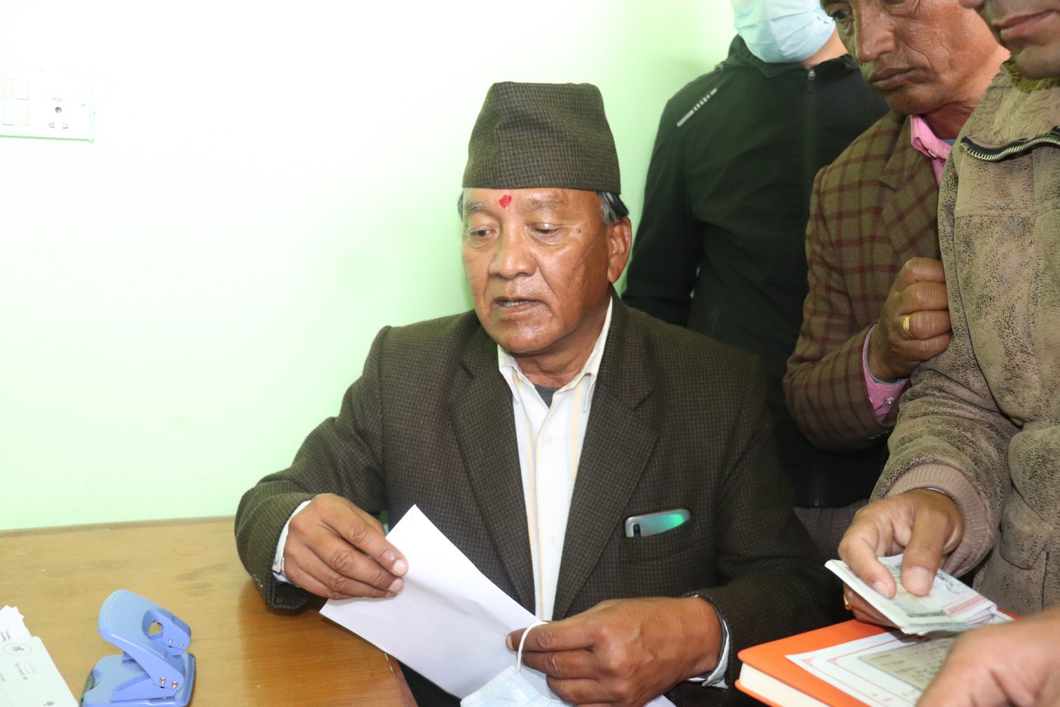 काँग्रेसको कर्णाली प्रदेश सभापतिमा संस्थापन पक्षका शाही विजयी
