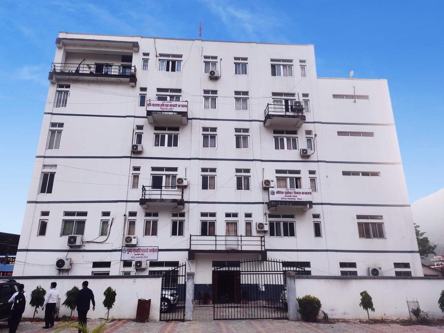 खर्चिलो बन्दै प्रदेश सरकार, मासिक खर्च नै १ करोड २ लाख, कुन प्रदेशको खर्च कति ?