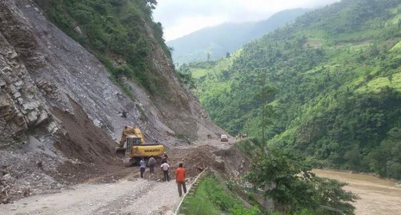 अवरुद्ध कर्णाली राजमार्ग सञ्चालनमा