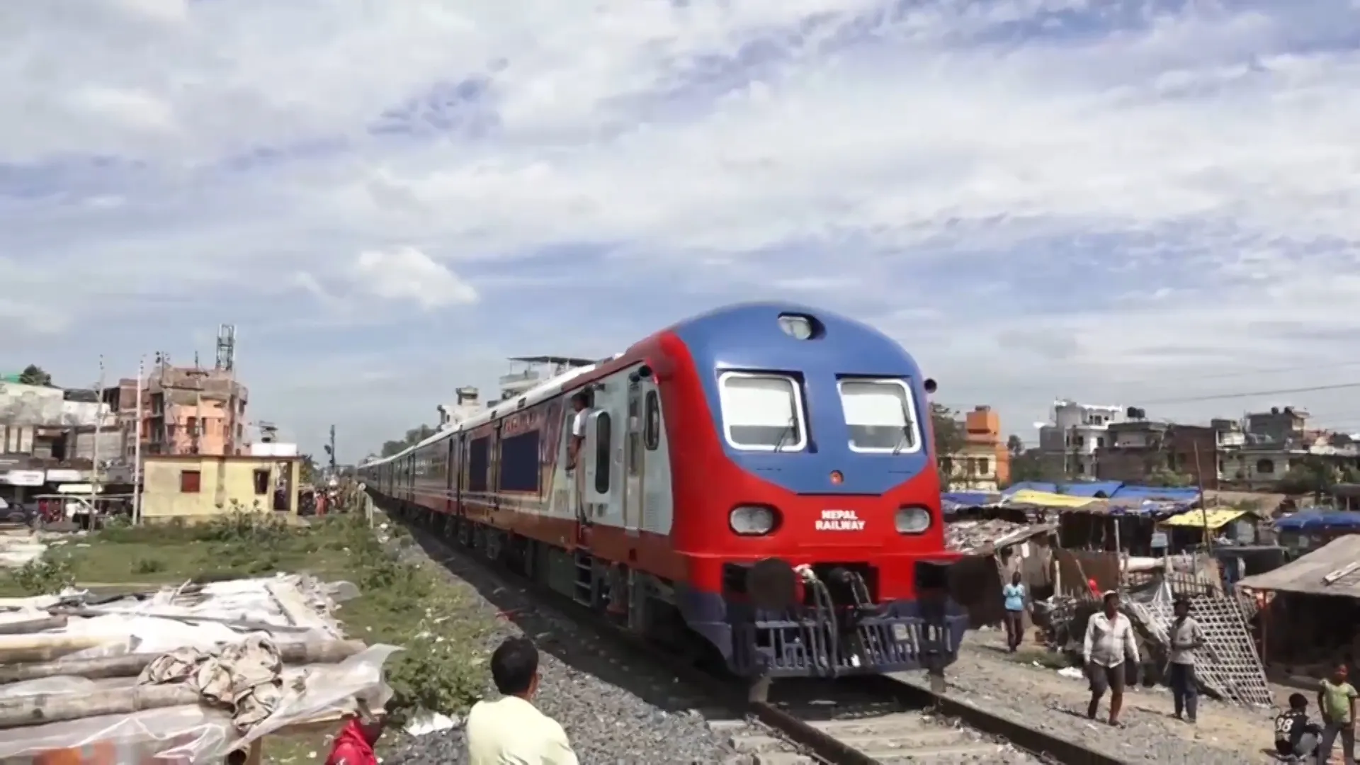 जनकपुर–जयनगर रेलः बढ्दै धार्मिक पर्यटक, भारतीय यात्रुहरु खुशी