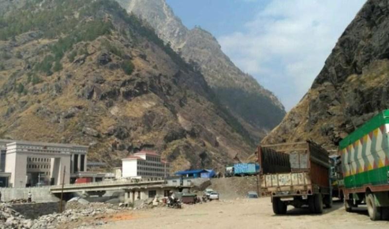 रसुवाबाट पन्ध्र करोडको सामग्री चीन निर्यात
