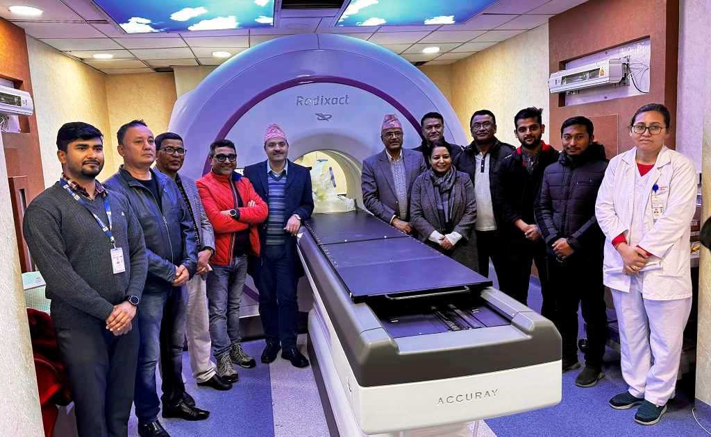 वीर अस्पतालमा क्यान्सर उपचारको आधुनिक प्रविधि टोमोथेरापी सेवा सुरु