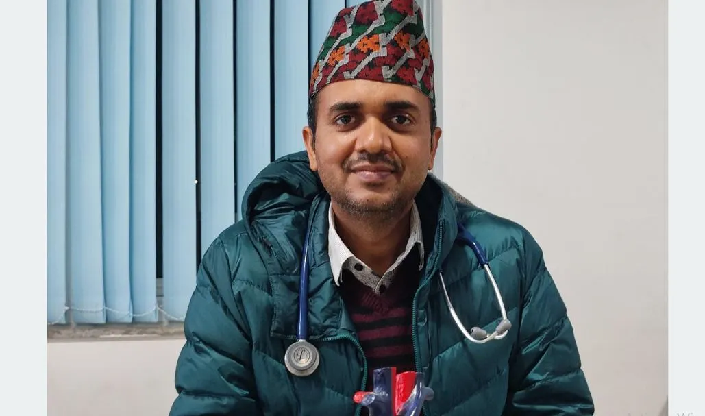 आफ्ना लागि नभए पनि मायालुको लागि धूम्रपान त्याग्न डा. ओममूर्तिको आग्रह