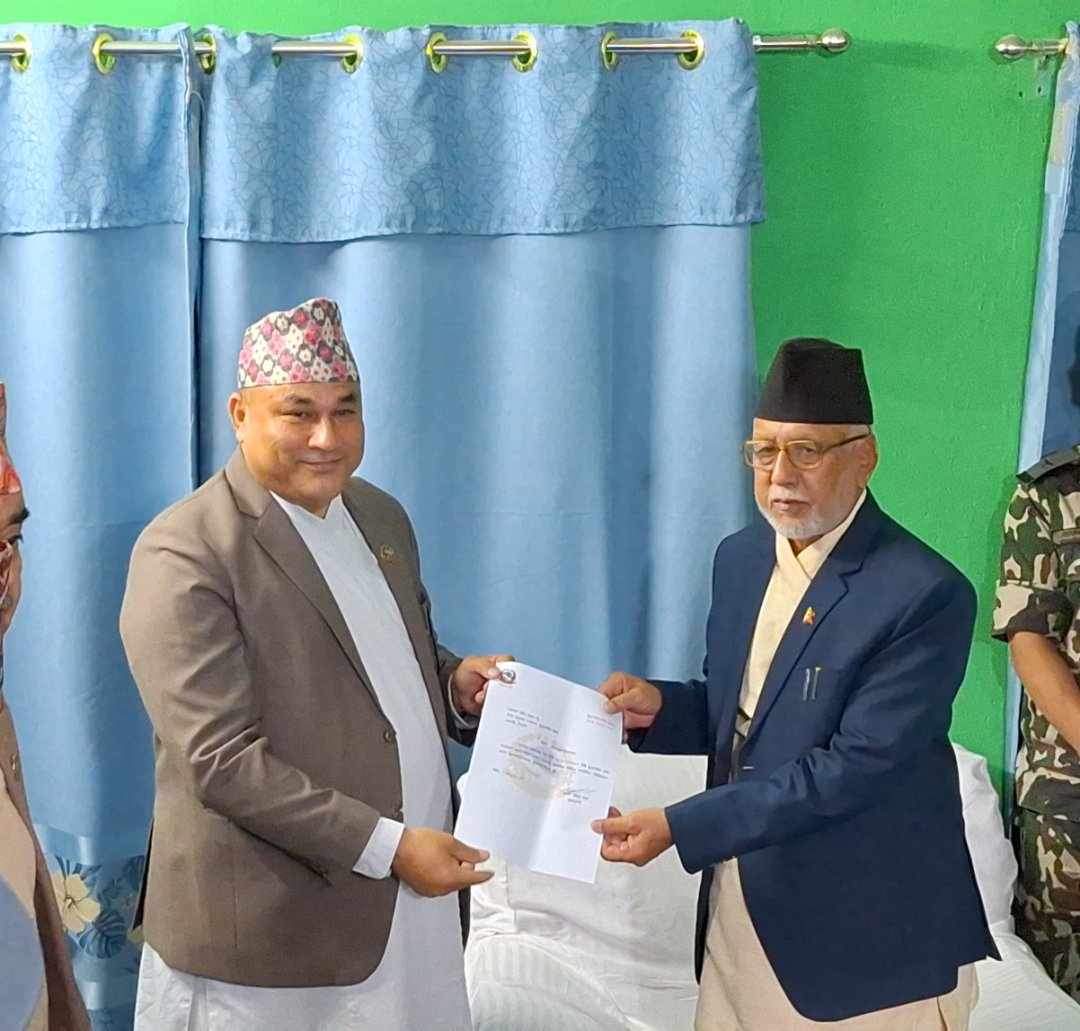 सुदूरपश्चिम प्रदेशका मुख्यमन्त्री शाहद्वारा राजीनामा