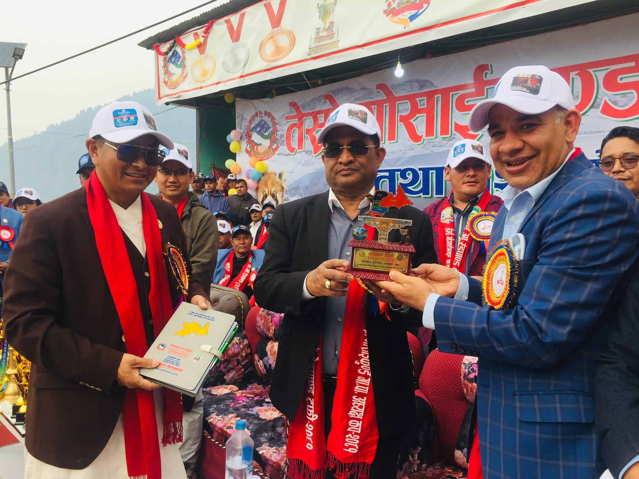 गल्छी, त्रिशूली, मैलुङ स्याफ्रुबेँसी, रसुवागढी राजमार्ग विस्तार छिटो सम्पन्न हुन्छ :उपप्रधानमन्त्री महासेठ