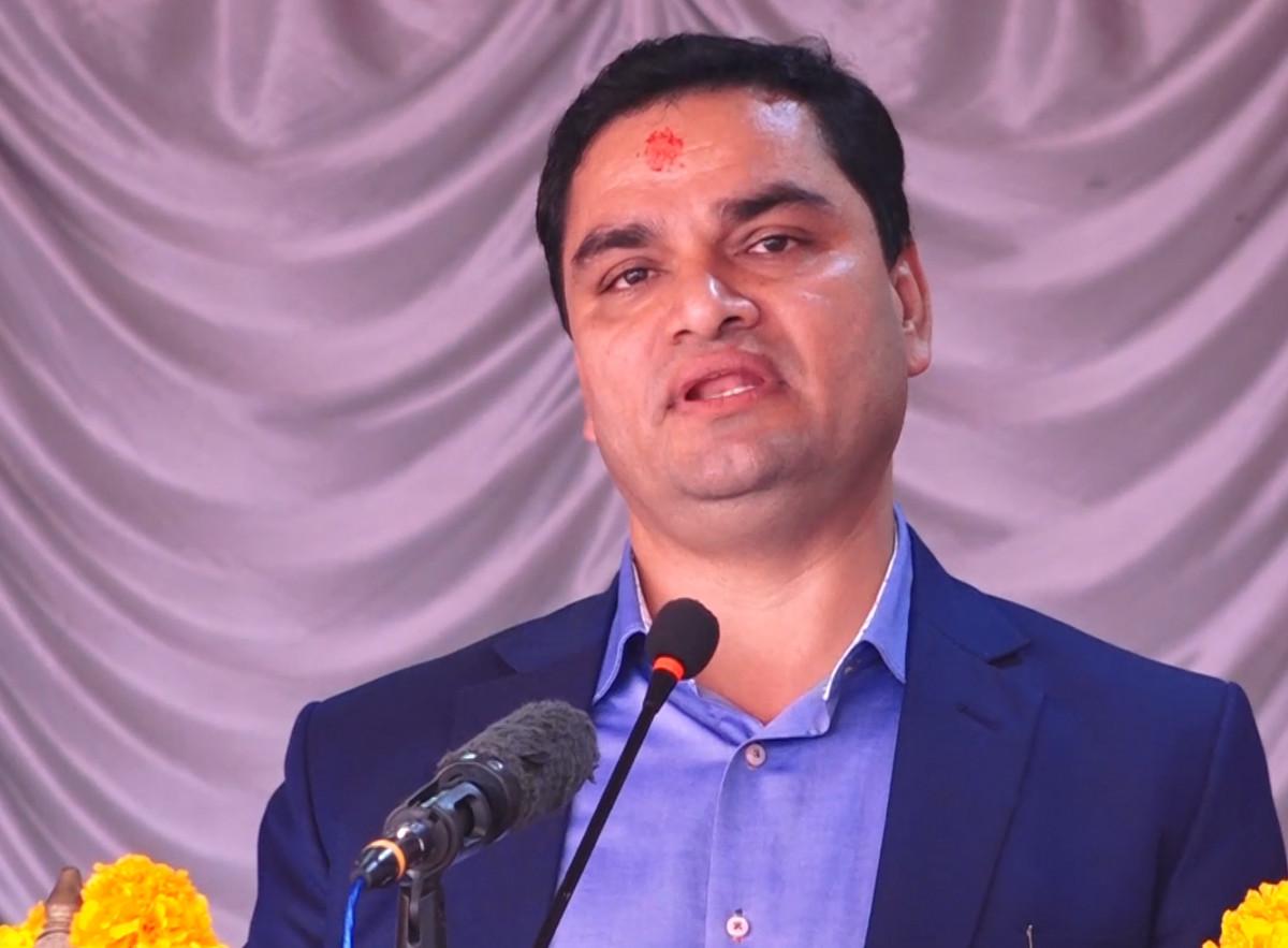 नेपालले आयुर्वेदिक औषधिमा आत्मनिर्भर मात्र होइन, निर्यात गर्न सक्नुपर्छ: मन्त्री पौडेल