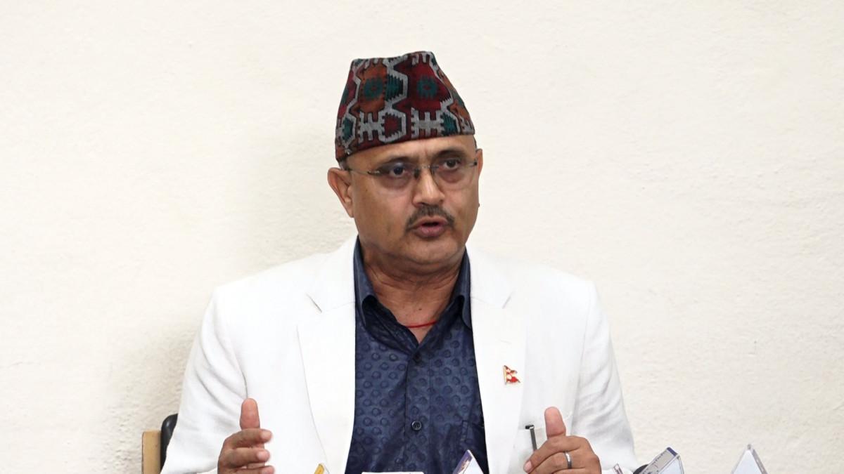 स्वास्थ्य बिमाको दायरालाई फराकिलो बनाउनुपर्छ: कार्यकारी निर्देशक बसौला