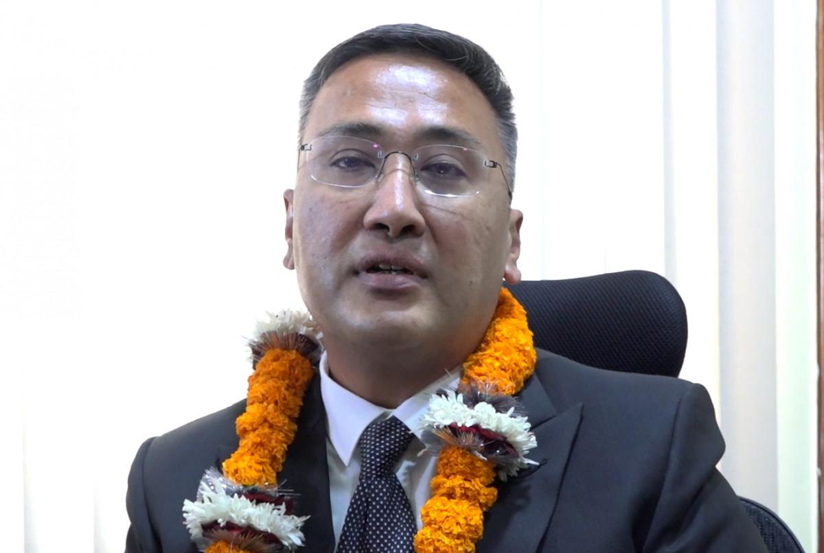 सरकारको निर्देशन बमोजिम नयाँ स्टक एक्सचेन्जको विषय अगाडि बढाउँछु: अध्यक्ष श्रेष्ठ