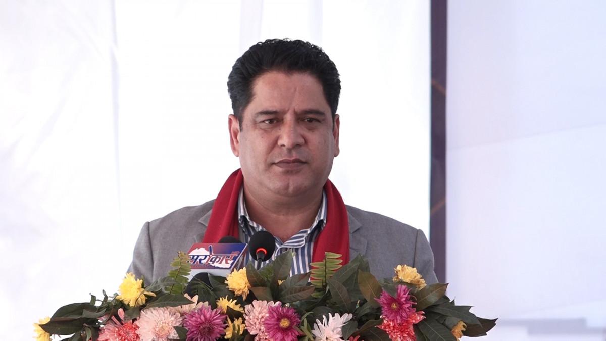 उद्योगसँग सम्बन्धित ऐन,कानुन र नीतिहरू लगानीमैत्री बनाउँछौंः उद्योग मन्त्री भण्डारी