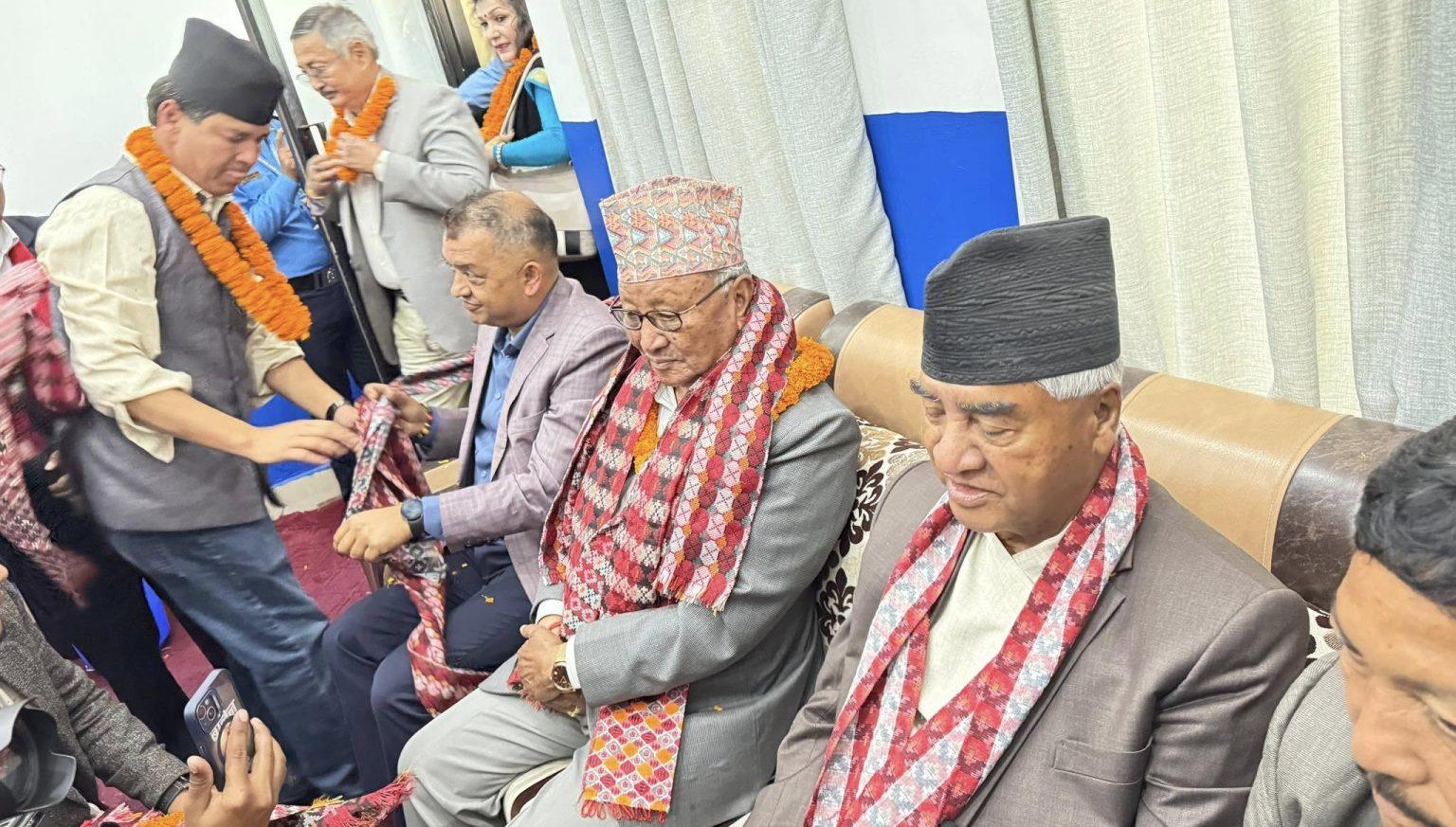 राजतन्त्रका पक्षमा अहिले हल्ला मात्र,कुनै माहोल देखेको छैन: सभापति देउवा