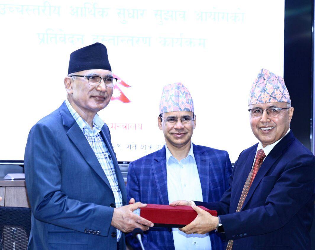 अर्थतन्त्रका तत्कालका समस्या समाधान गर्न माग पक्षीय नीतिहरू मात्र पर्याप्त छैनन्