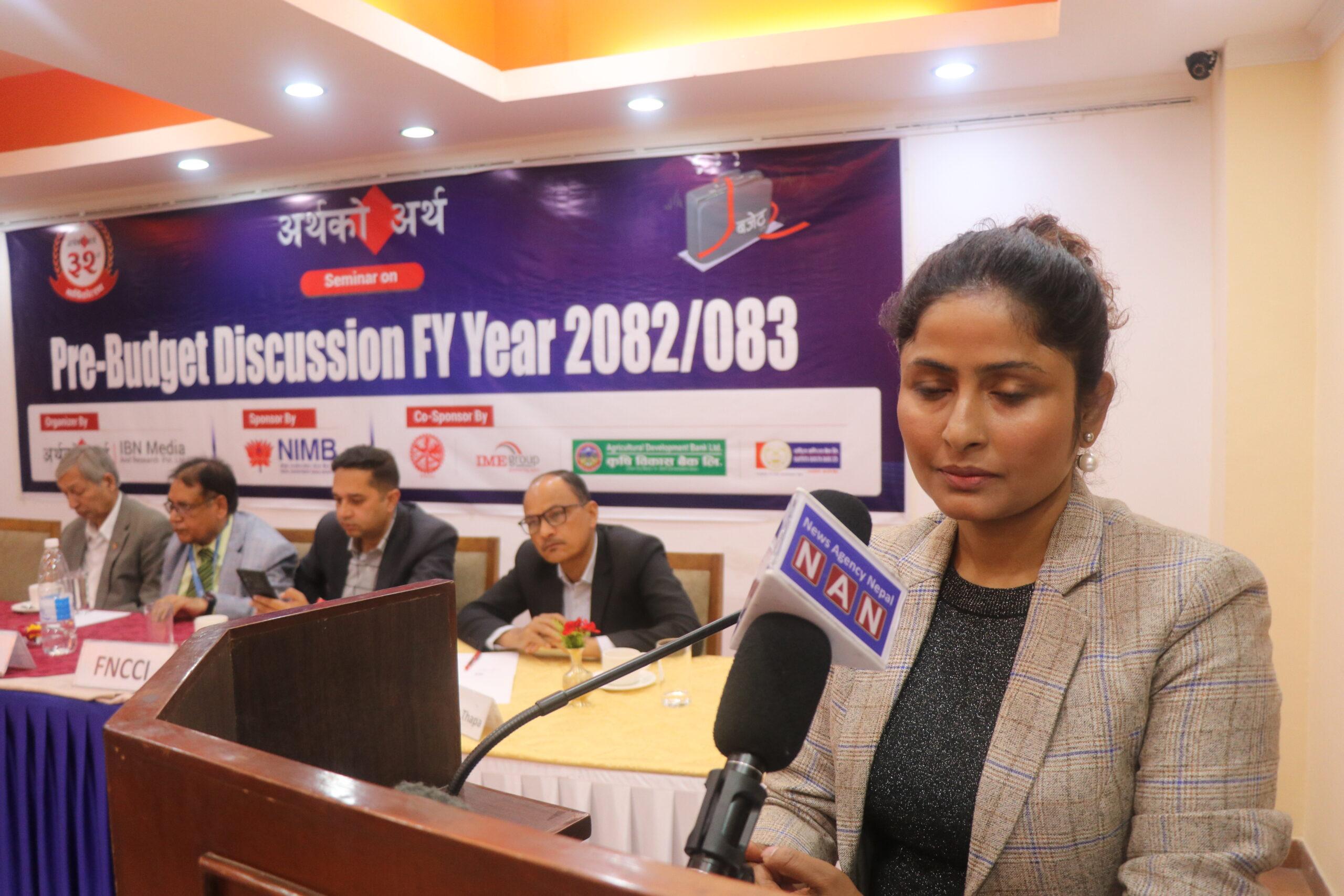 पाँच प्रतिशत भन्दा बढीको आर्थिक वृद्धिदर हाँसिल गर्न ऋण लिनैपर्ने बाध्यता छः युवराज खतिवडा