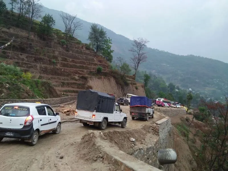 काठमाडौं–टोखा–नुवाकोट सडकखण्ड अवरुद्ध