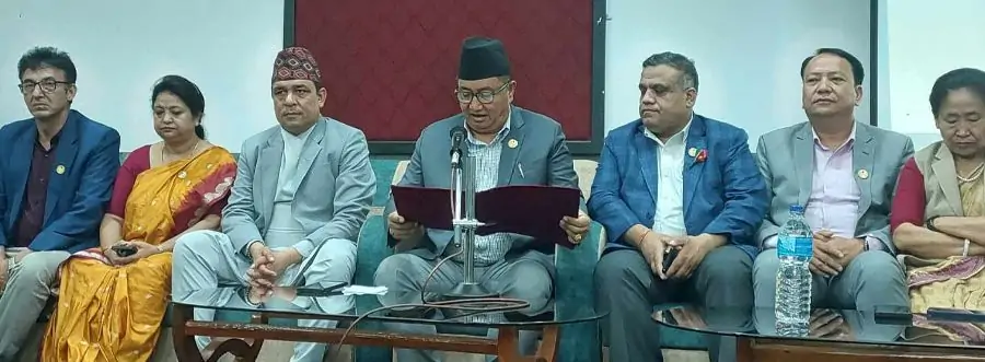 बागमती प्रदेशका मुख्यमन्त्री बहादुरसिंह लामाले दिए राजीनामा