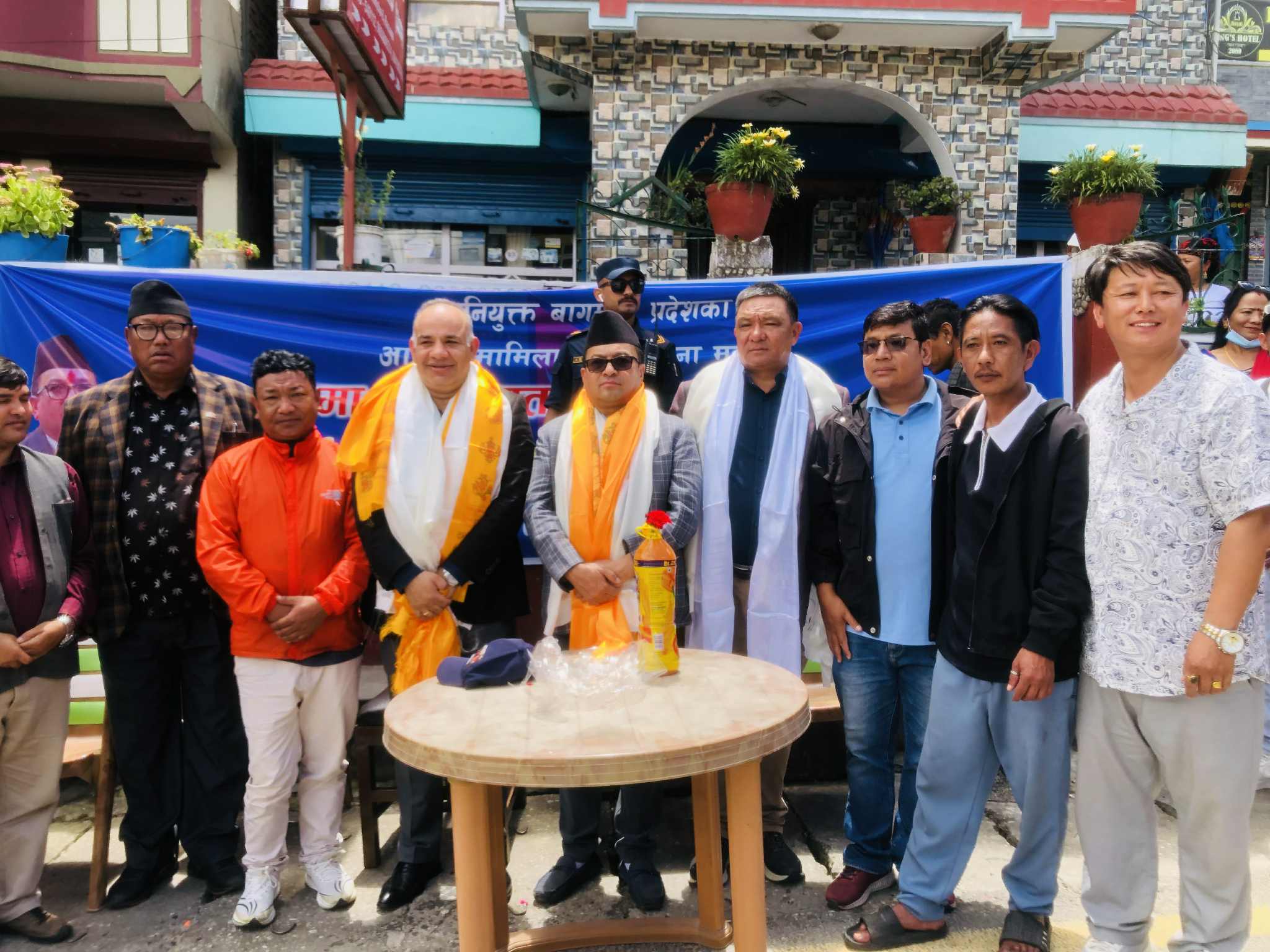 बागमती प्रदेश सरकारका नवनियुक्त अर्थमन्त्री प्रभात लामालाई गृहजिल्ला भव्य स्वागत