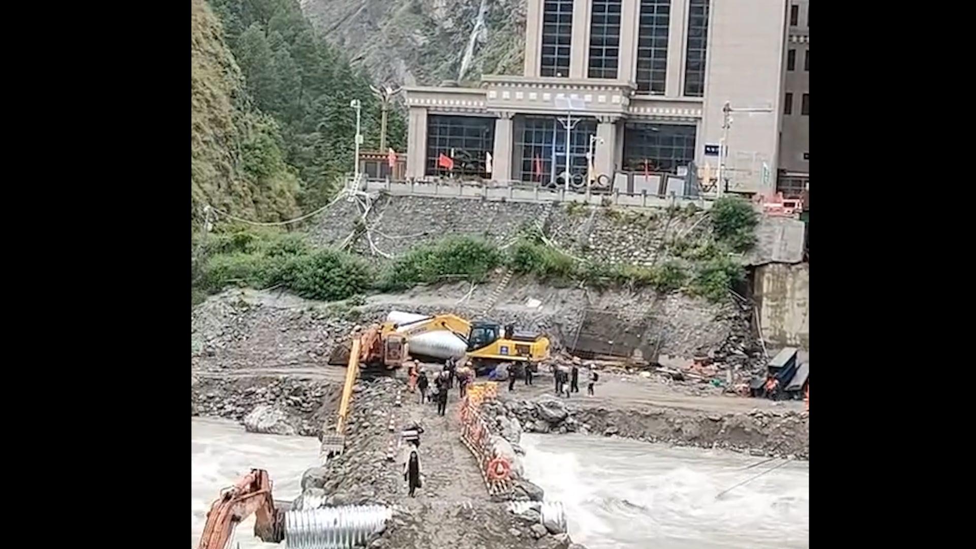 रसुवागढी नाकामा नेपाल तर्फ बेलीबृज निमार्णको काम आज बाट सुरु