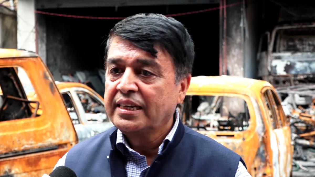 आगजनी, तोडफोड र लुटपाटमा संलग्नमाथि कडा कारबाही गर्नुपर्छः चन्द्रप्रसाद ढकाल