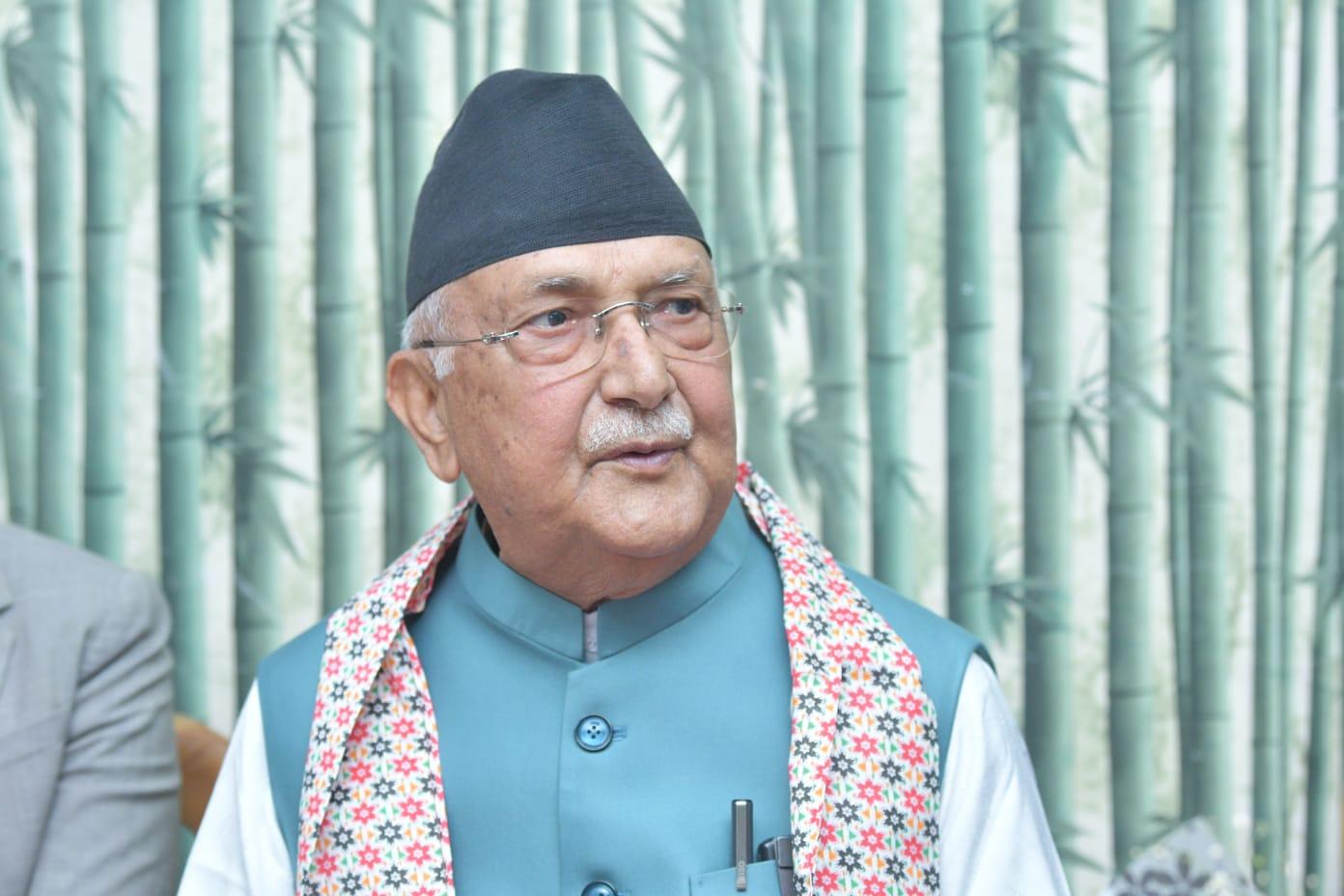 सङ्गठित सदस्यलाई जनतासँग प्रत्यक्ष भेटघाट गरेर मत माग्न एमालेको निर्देशन