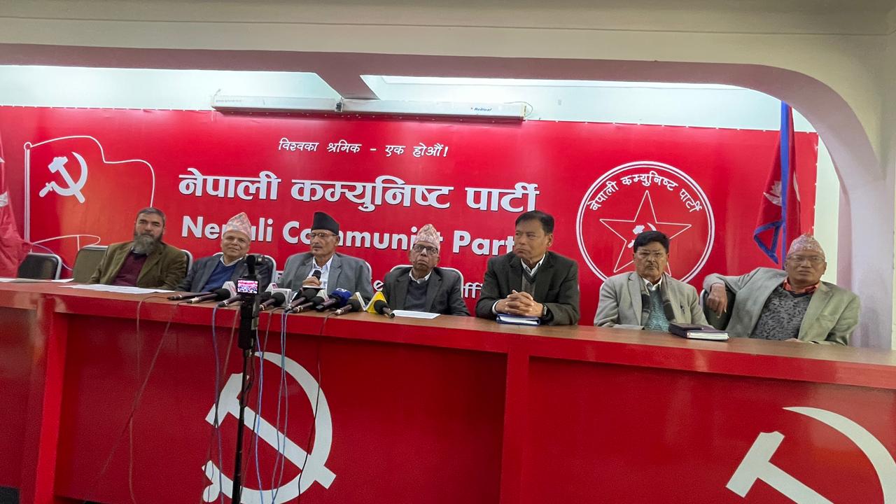 आसन्न निर्वाचनमा नेपाली कम्युनिष्ट पार्टी पहिलो पार्टी बन्छः अग्निप्रसाद सापकोटा