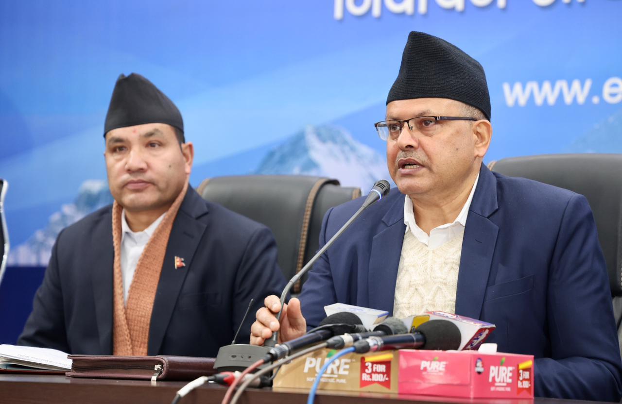 प्रत्यक्षतर्फको २५ जिल्लाको ३० लाख मतपत्र छपाई सकियोः निर्वाचन आयोग