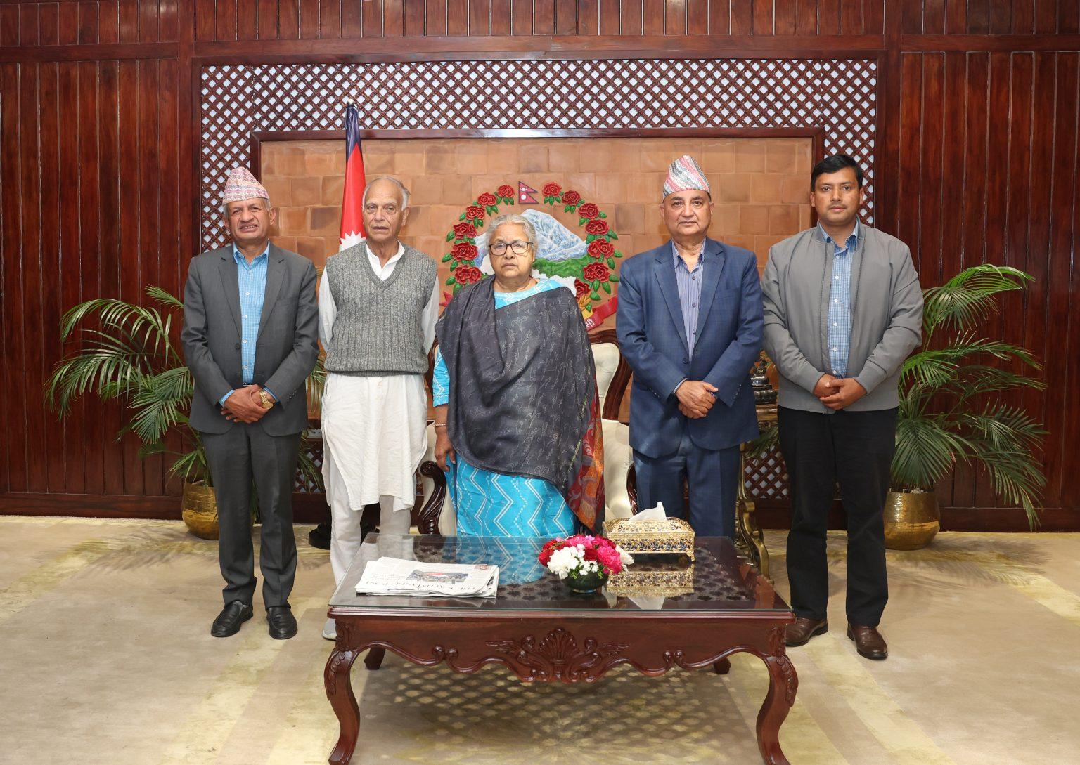 एकपल्टको जनादेशबाट विचलित नहुन प्रधानमन्त्रीको एमाले नेतृत्वलाई शान्त्वना