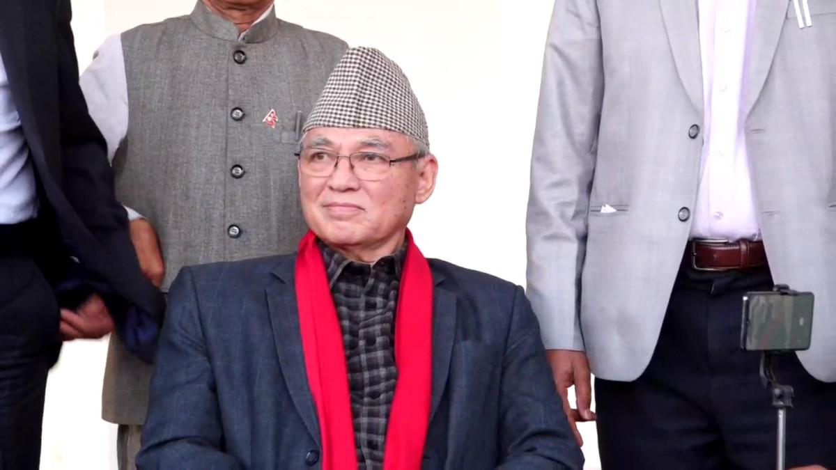 नेकपा एमाले संसदीय दलको नेतामा रामबहादुर थापा चयन