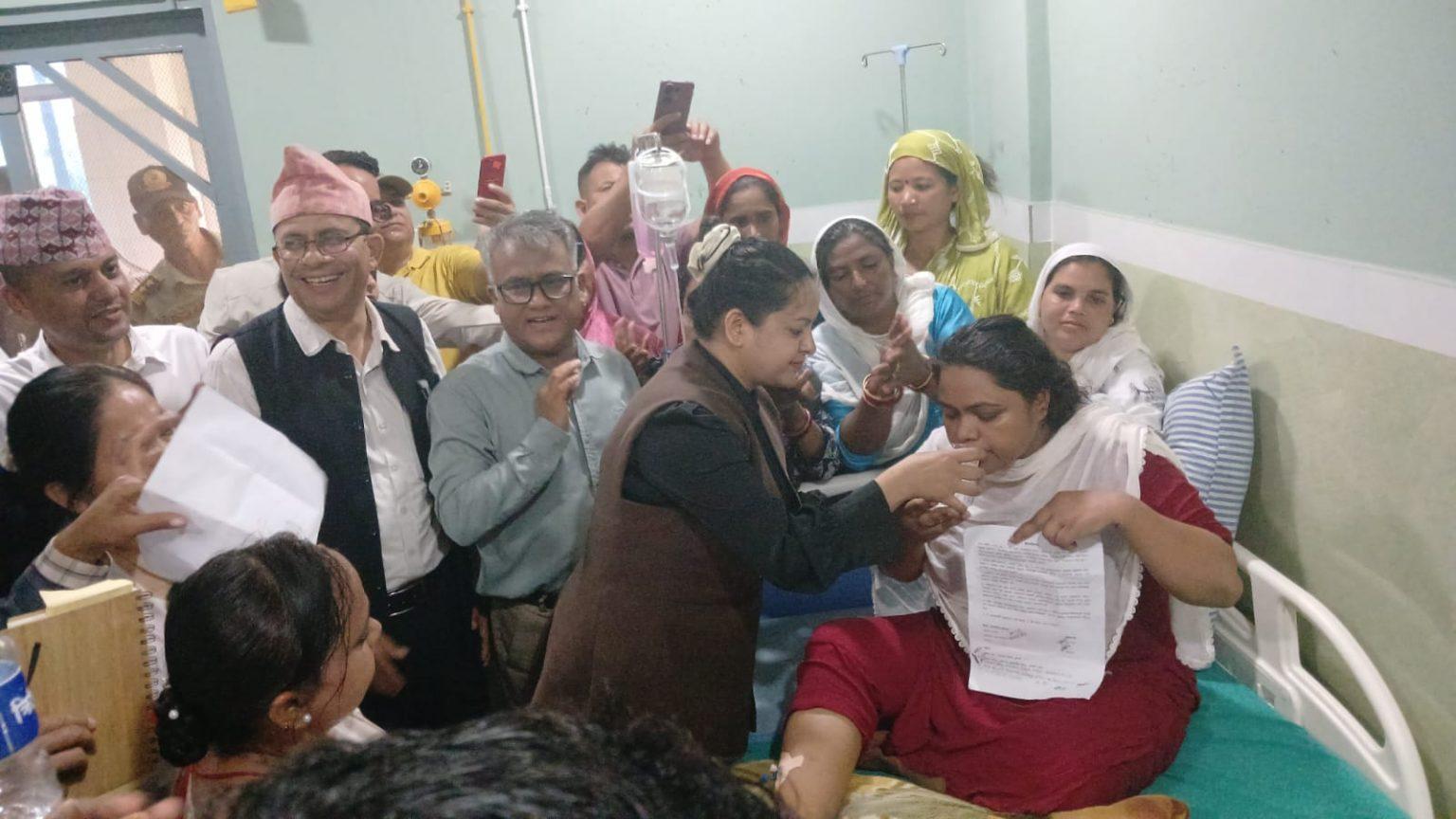 सरकार र रुबी खानबीच ५ बुँदे सहमति, २३ औँ दिनमा अनशन तोडियो