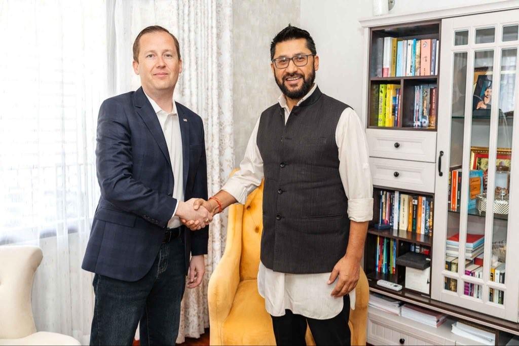 रास्वपा सभापति रवि लामिछाने र डोनाल्ड ट्रम्पका विशेष दूत सर्जियो गोरबीच भेटवार्ता